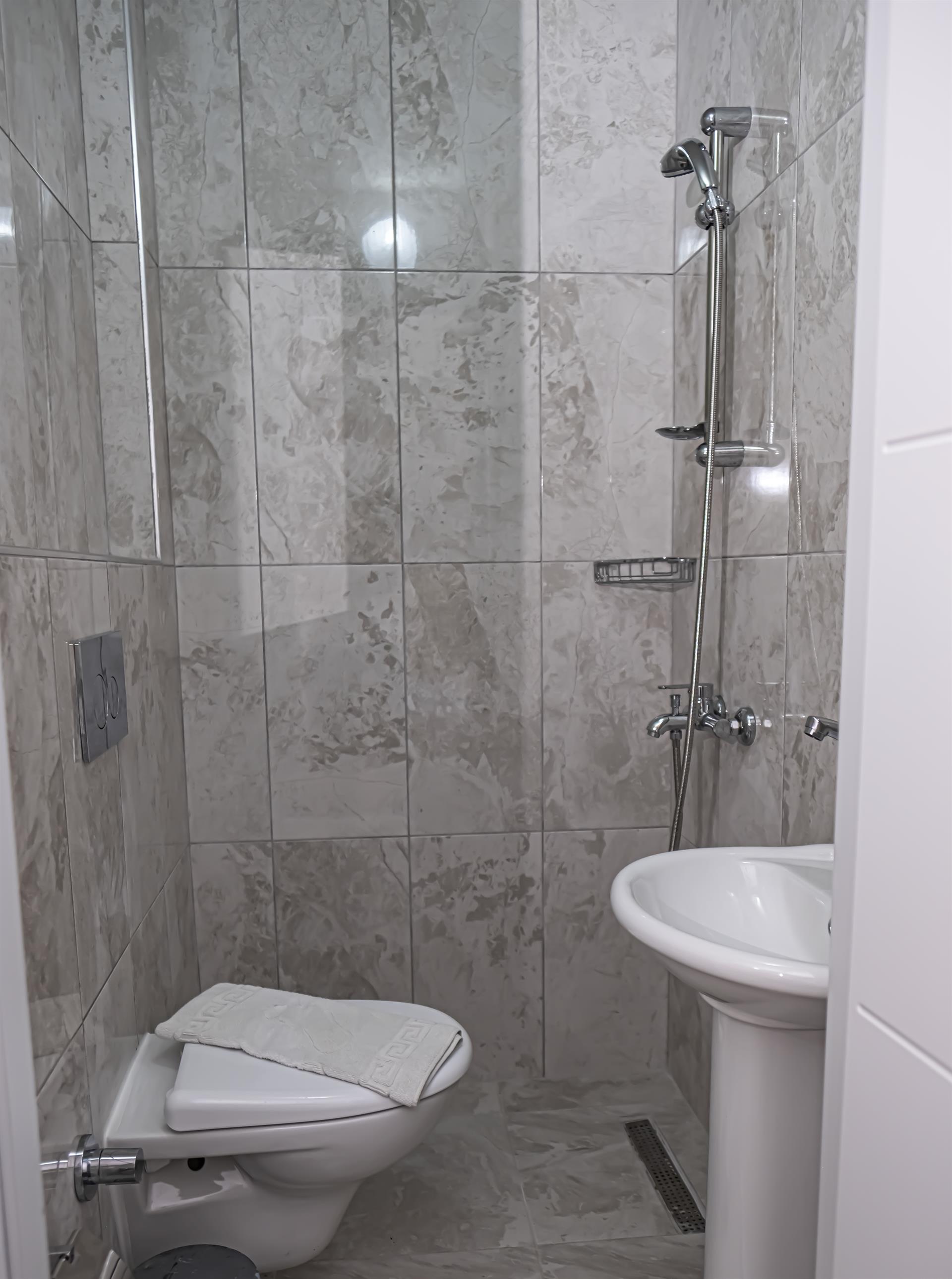 Ekonomik Oda Banyosu